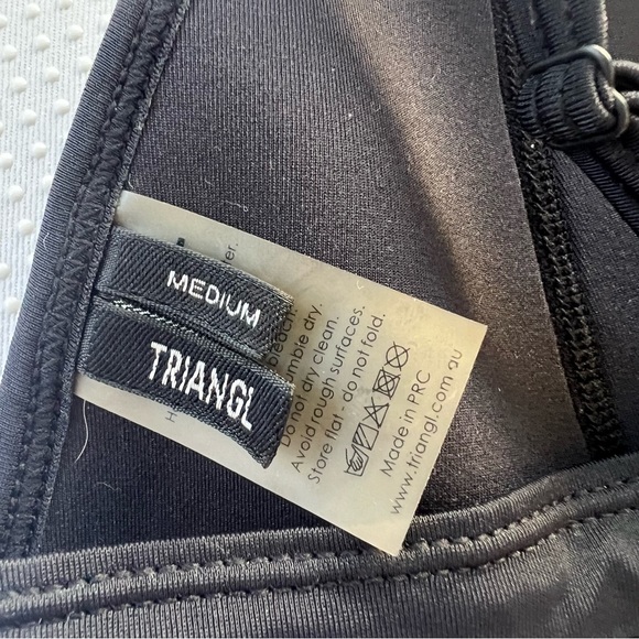 Triangl Swimwear Black Neoprene & Mesh Bikini Top M - Picture 3 of 5